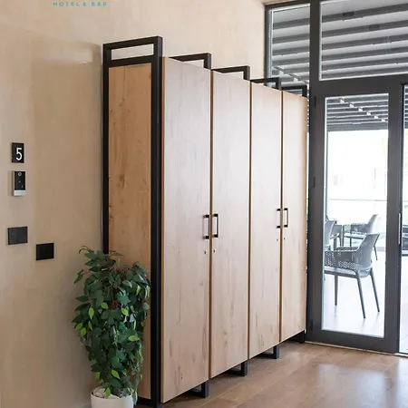 Da Zara Plazhi San Pietro